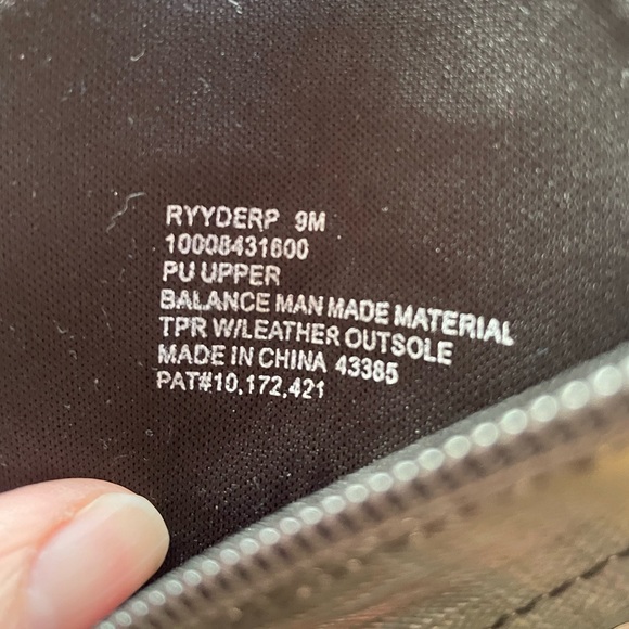 Wild Pair Size 9 Red Plaid Combat Boots - Picture 4 of 4